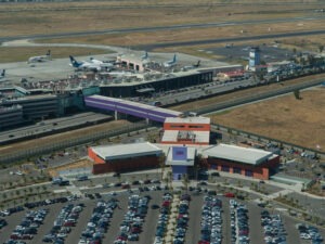 15 millones de pasajeros ya utilizaron el puente que une al aeropuerto de Tijuana con Estados Unidos