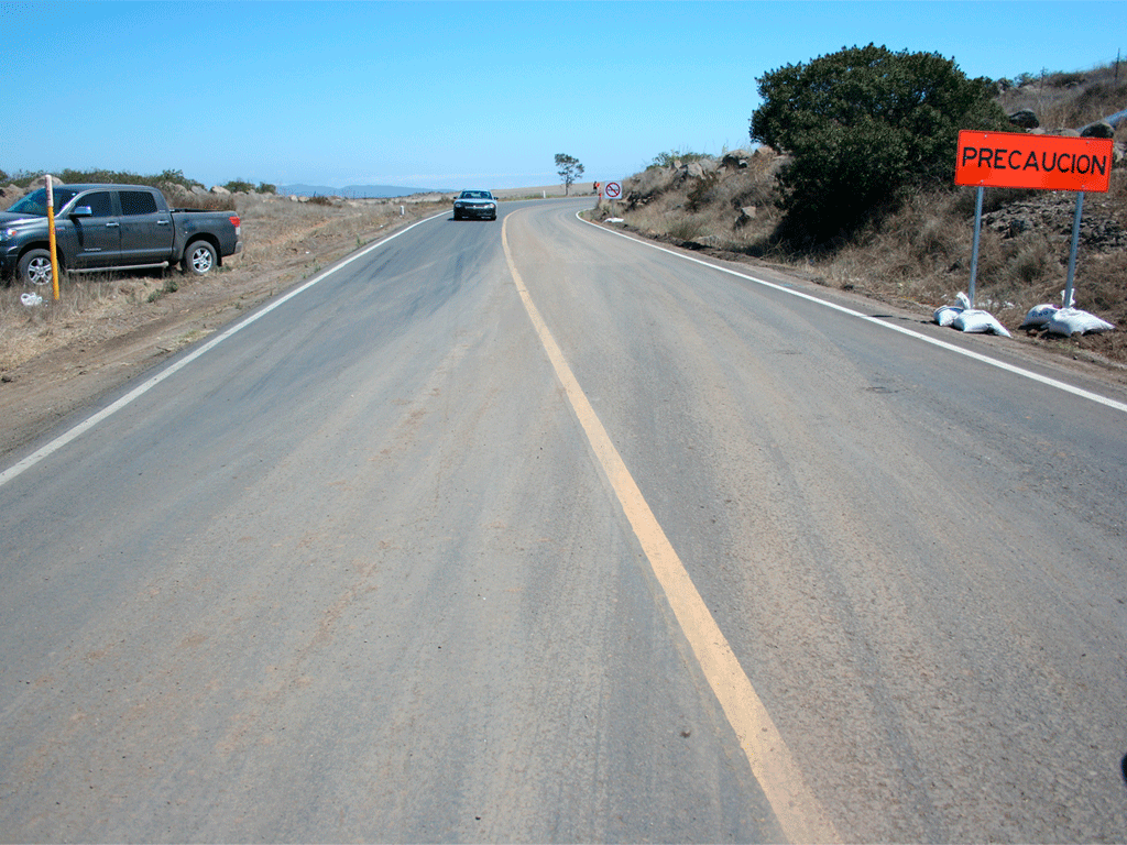 Ya se investiga el boqueo de la carretera libre Tijuana-Ensenada