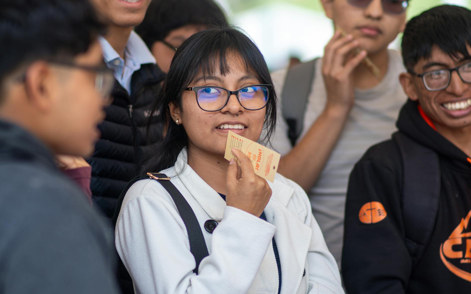 Estudiantes transfronterizos cruzando la frontera entre Tijuana y San Diego