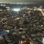 Vecinos de Playas de Tijuana protestan frente a las oficinas de la CFE por los apagones en Tijuana